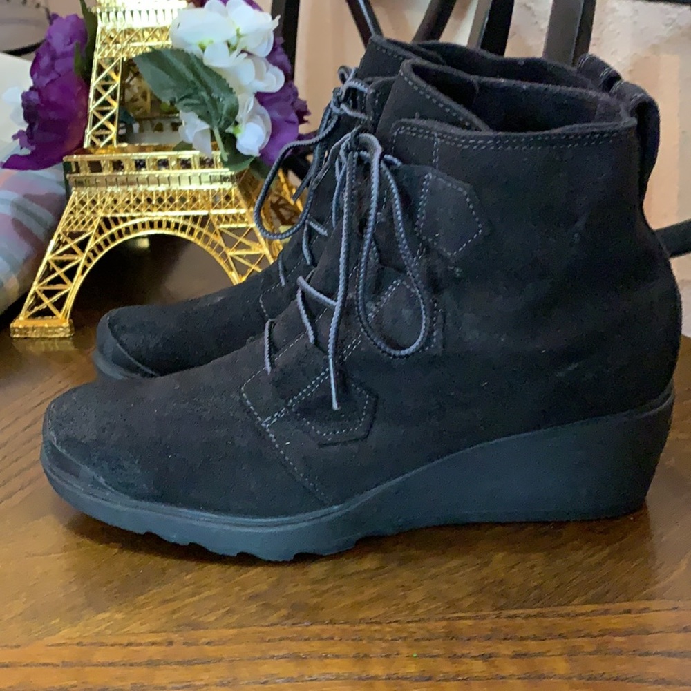 SOREL BOOTS 🖤🖤
